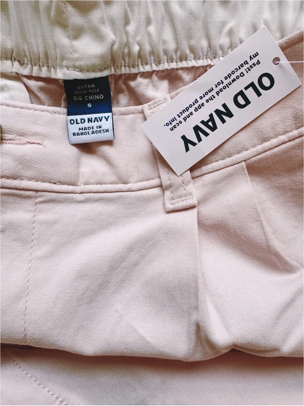 OLD NAVY NWT Chino 4” Inseam Shorts Size Small in Pale Pink